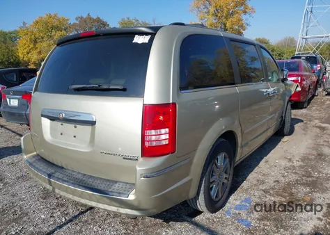 2010 Chrysler Town & Country New Limited from USA, damaged, VIN 2A4RR7DX4AR404241